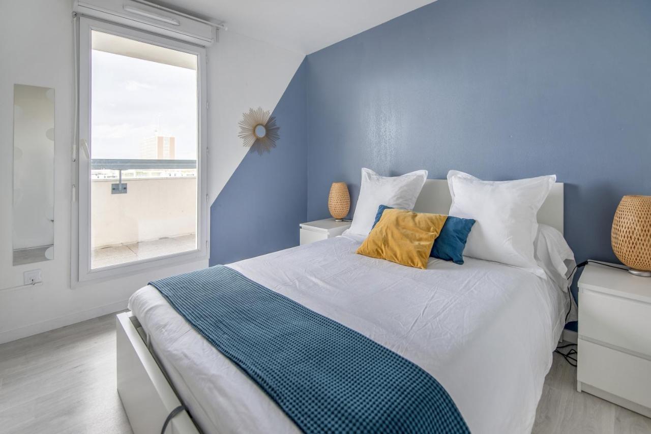 Bel Appartement De 2 Chambres A 40 Min De Paris Courcouronnes Ngoại thất bức ảnh